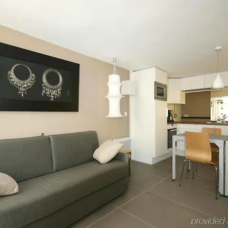 Apts Bridgestreet Le Marais 4* פריז