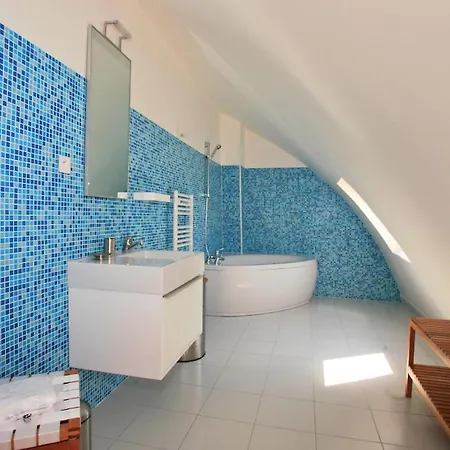 Apts Bridgestreet Le Marais Paris